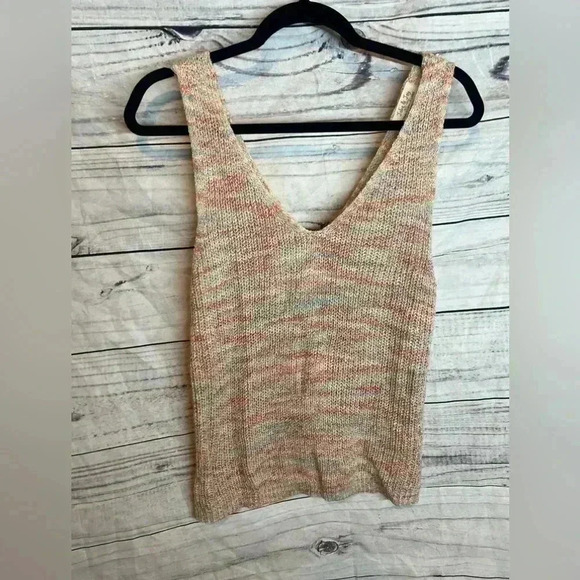 Jolie and Joy knit top - Picture 1 of 7